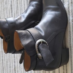 Athletic Gucci women shoe